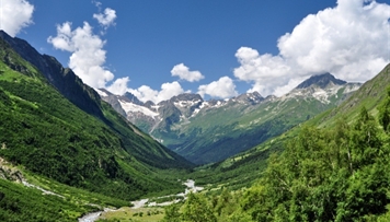 azerbaycanli-investorlar-simali-qafqazda-kurort-infrastrukturuna-boyuk-vesait-yatiracaq